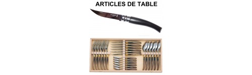 Victorinox 6.7836.l114 Boite de 20 Couteau de table/tomates, lame crantée  11 cm inox, bout rond, manche polypropylène vert.